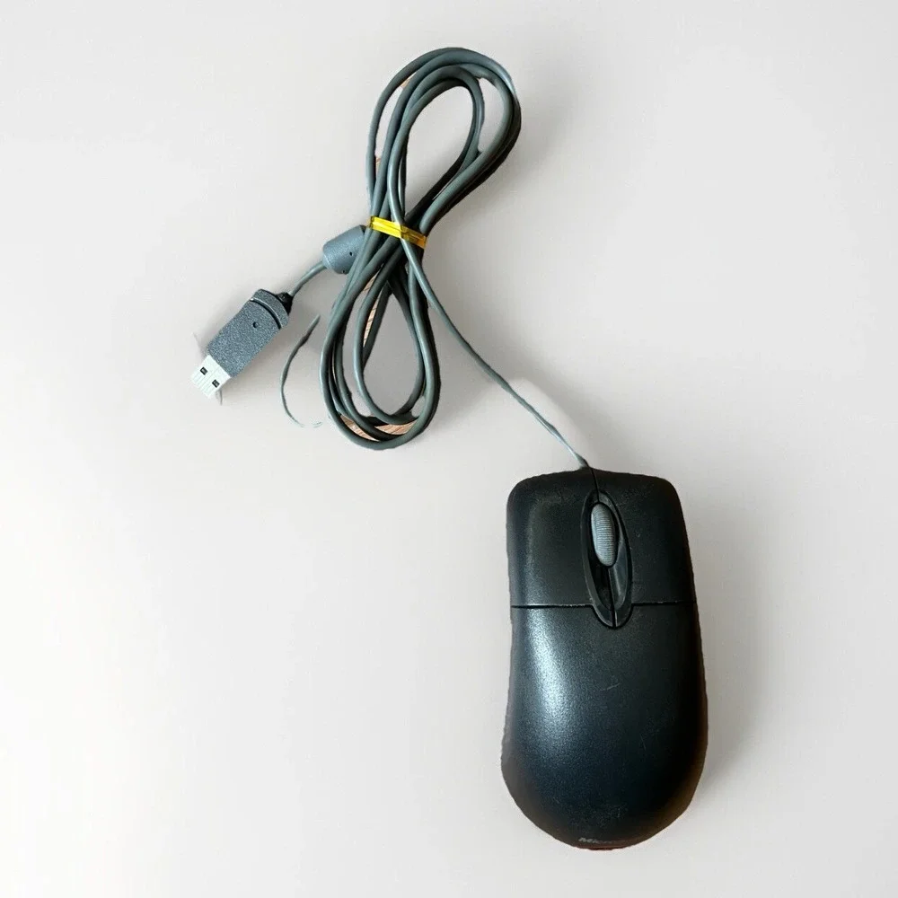 Microsoft Wheel Mouse Optical USB and‎ PS2 Compatible (X802382-018) Black TESTED
